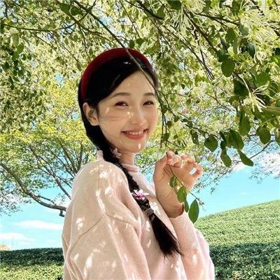红墙绿瓦